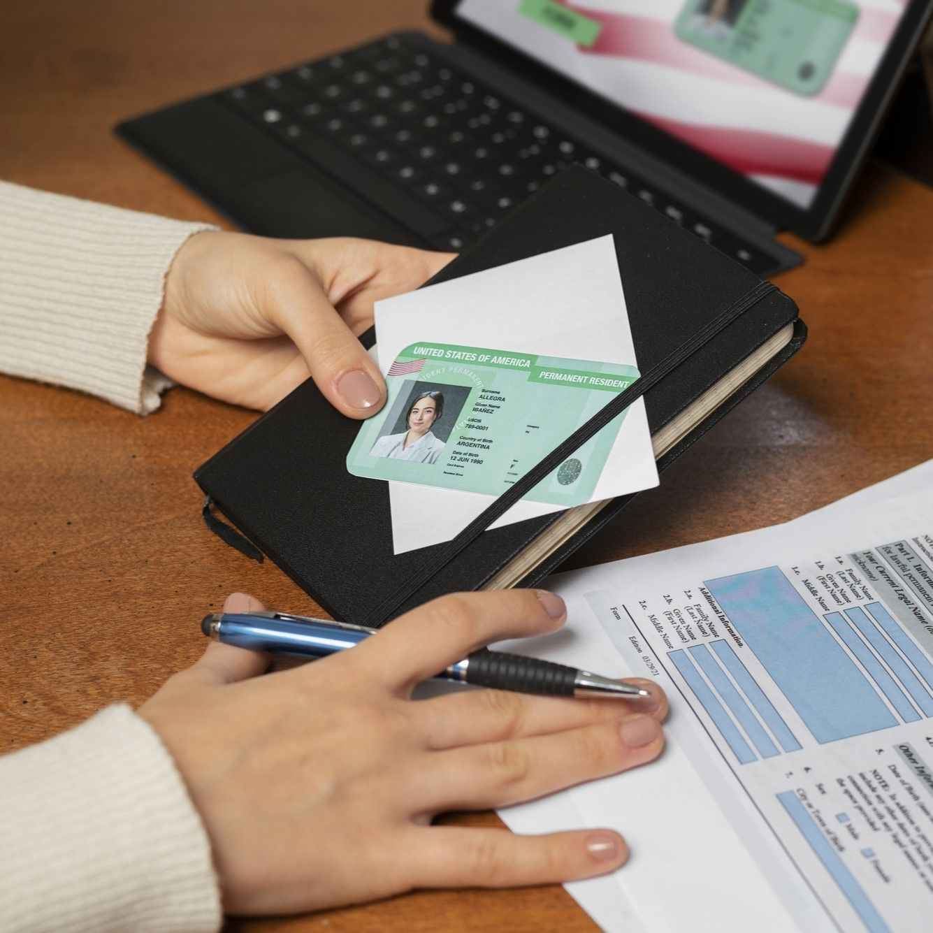 Imagem para link de Fique atento aos documentos